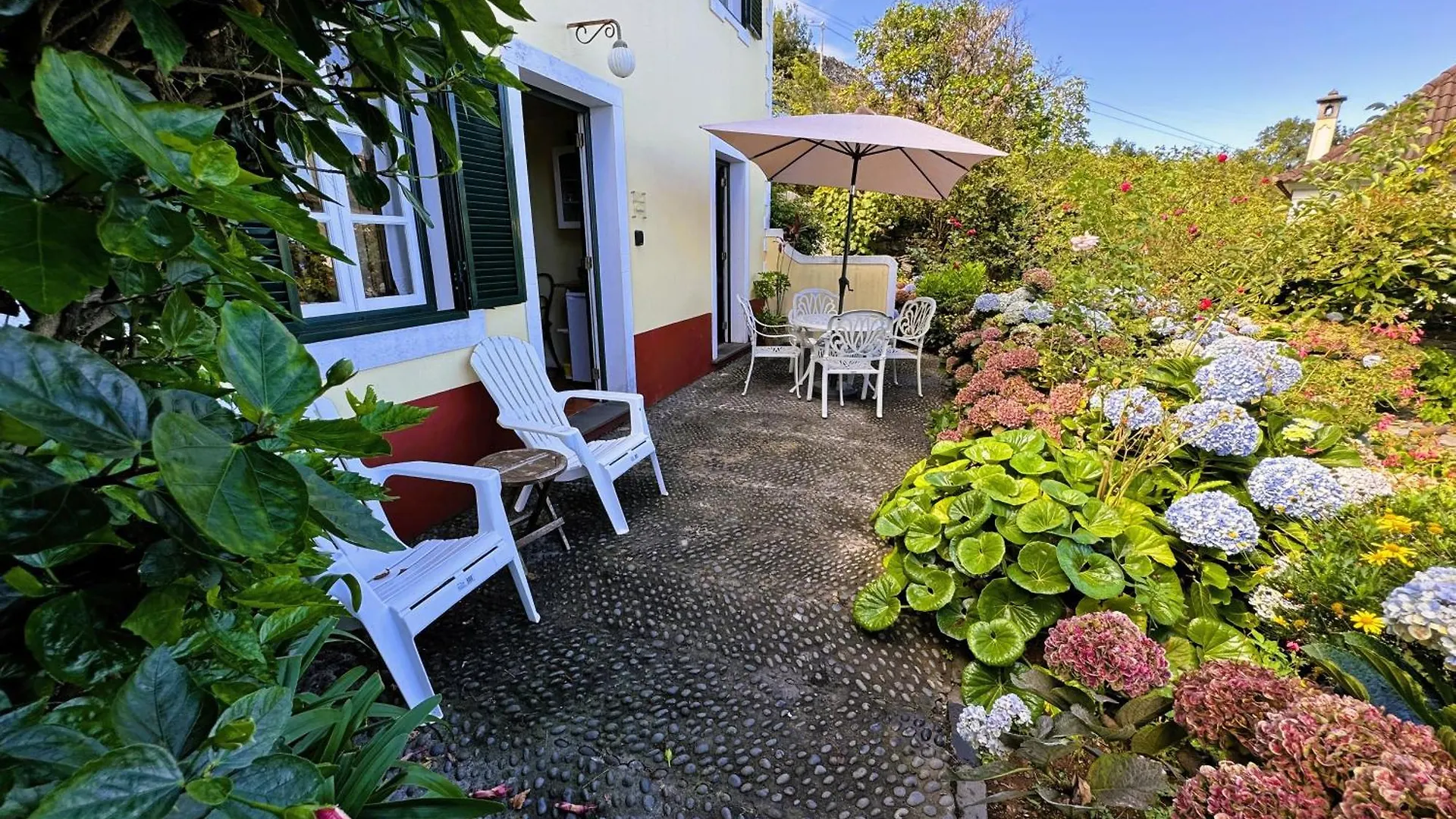 Quinta Das Hortensias Arco de São Jorge Portugal