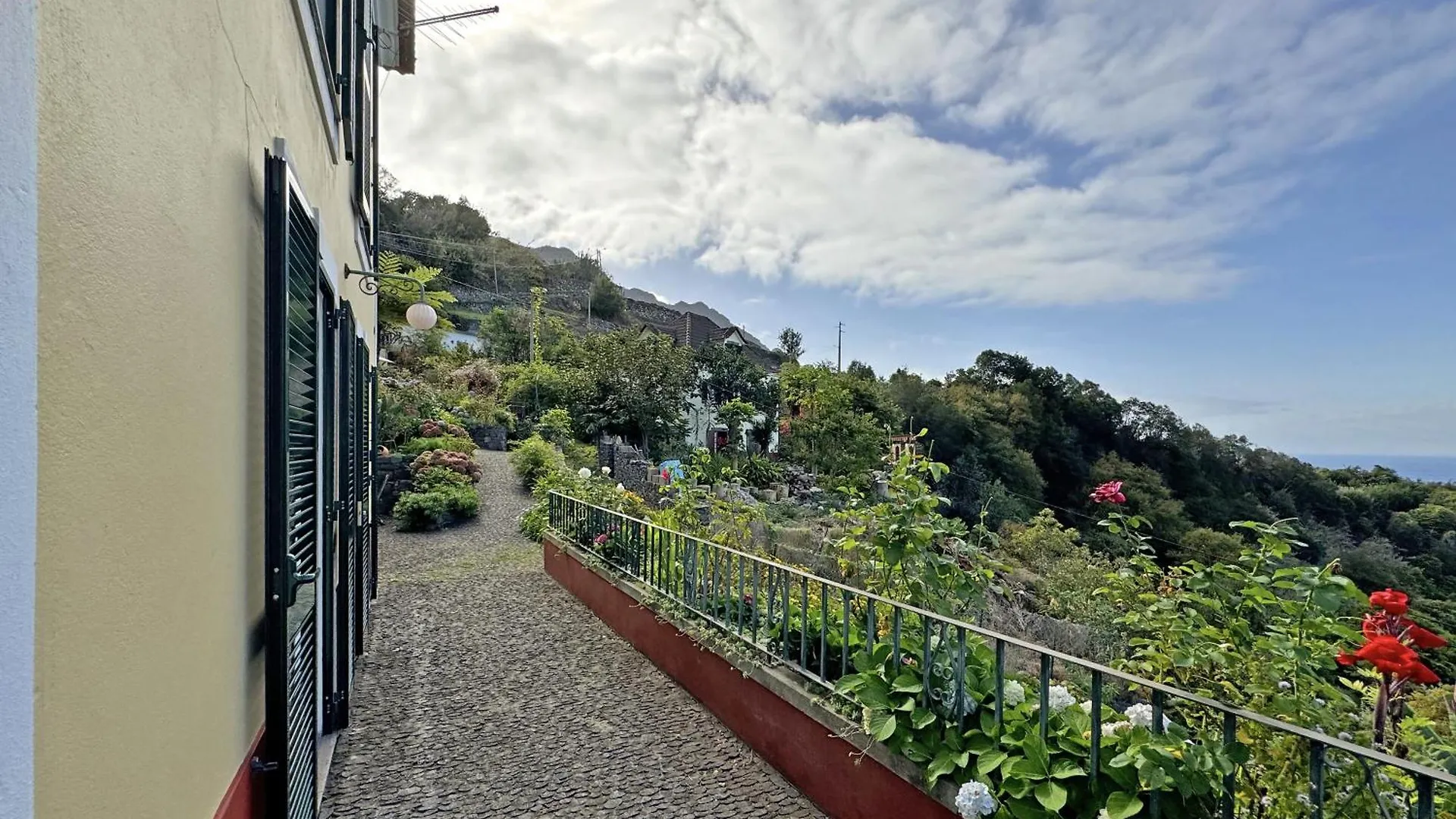 Quinta Das Hortensias Arco de São Jorge Portugal